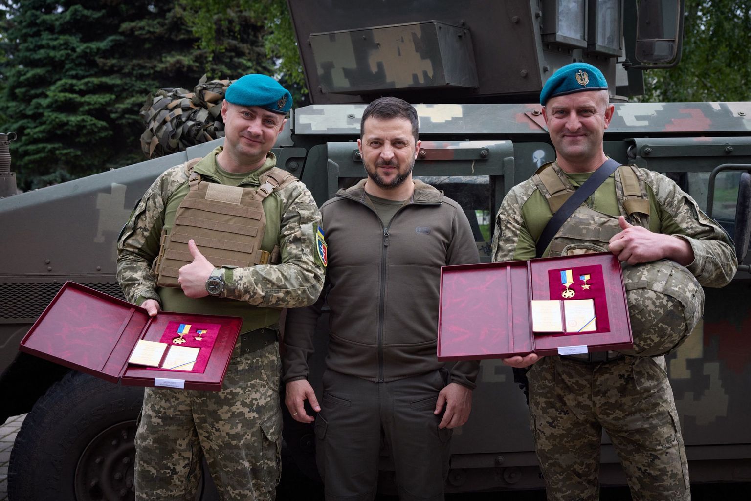 Президент Украины Владимир Зеленский и украинские войны