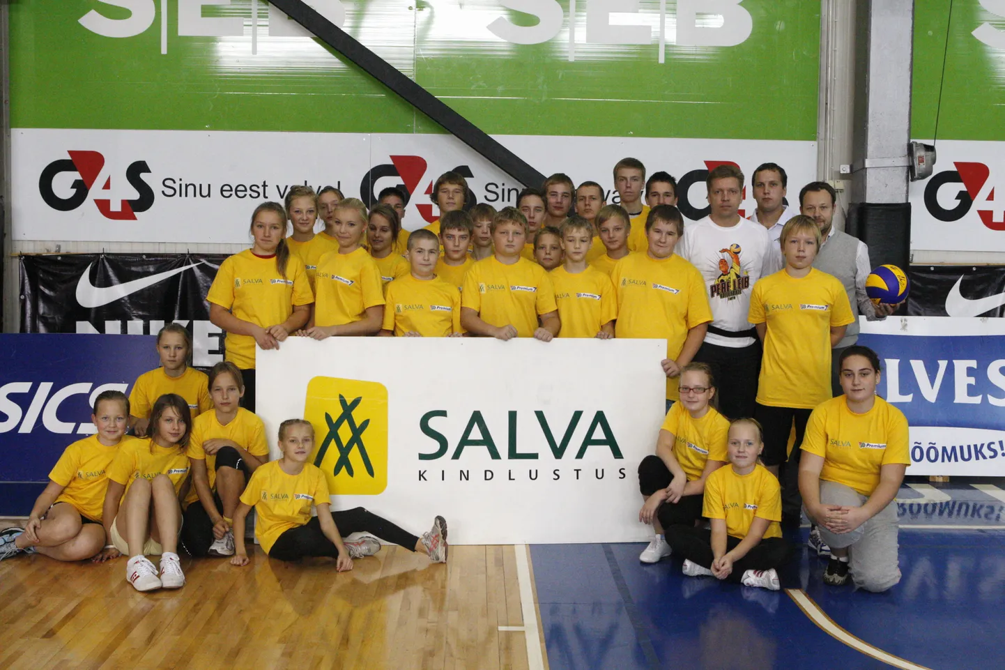 Premium7/Salva noored.
