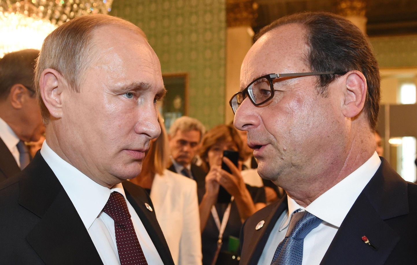 Venemaa president Vladimir Putin ja Prantsuse president François Hollande.
