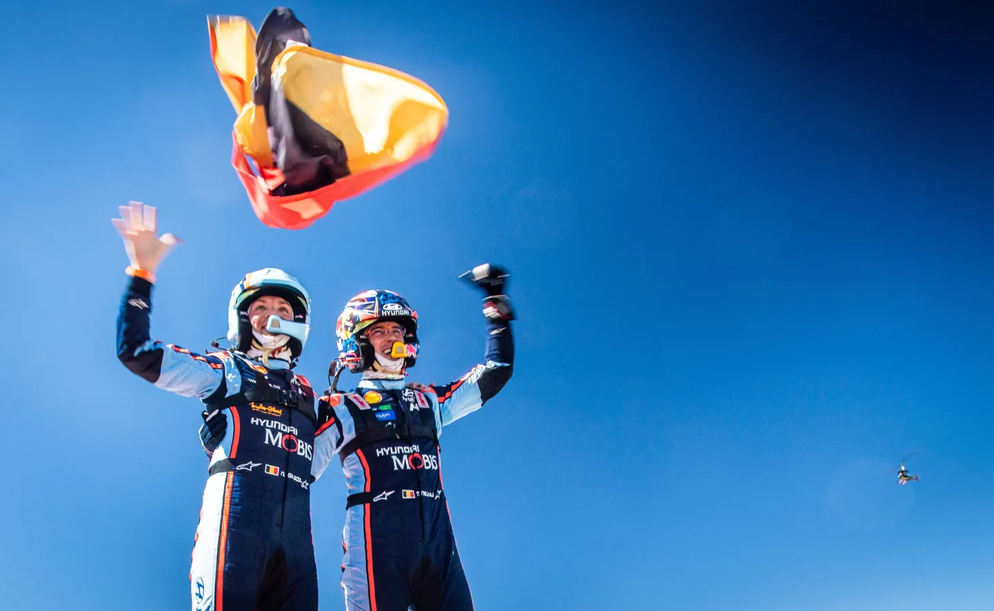 Thierry Neuville ja Nicolas Gilsoul (vasakul).