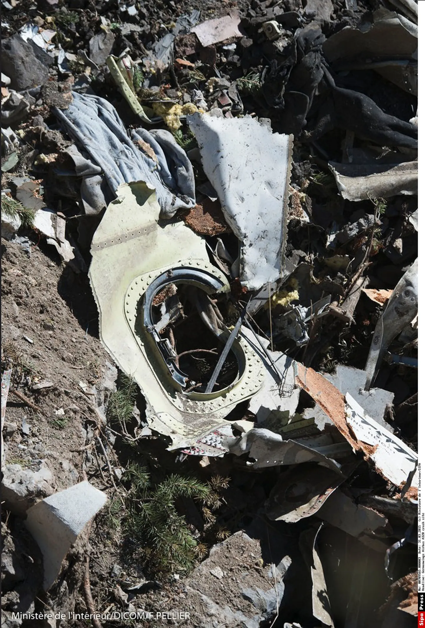 Airbus A320 jäänused Alpides