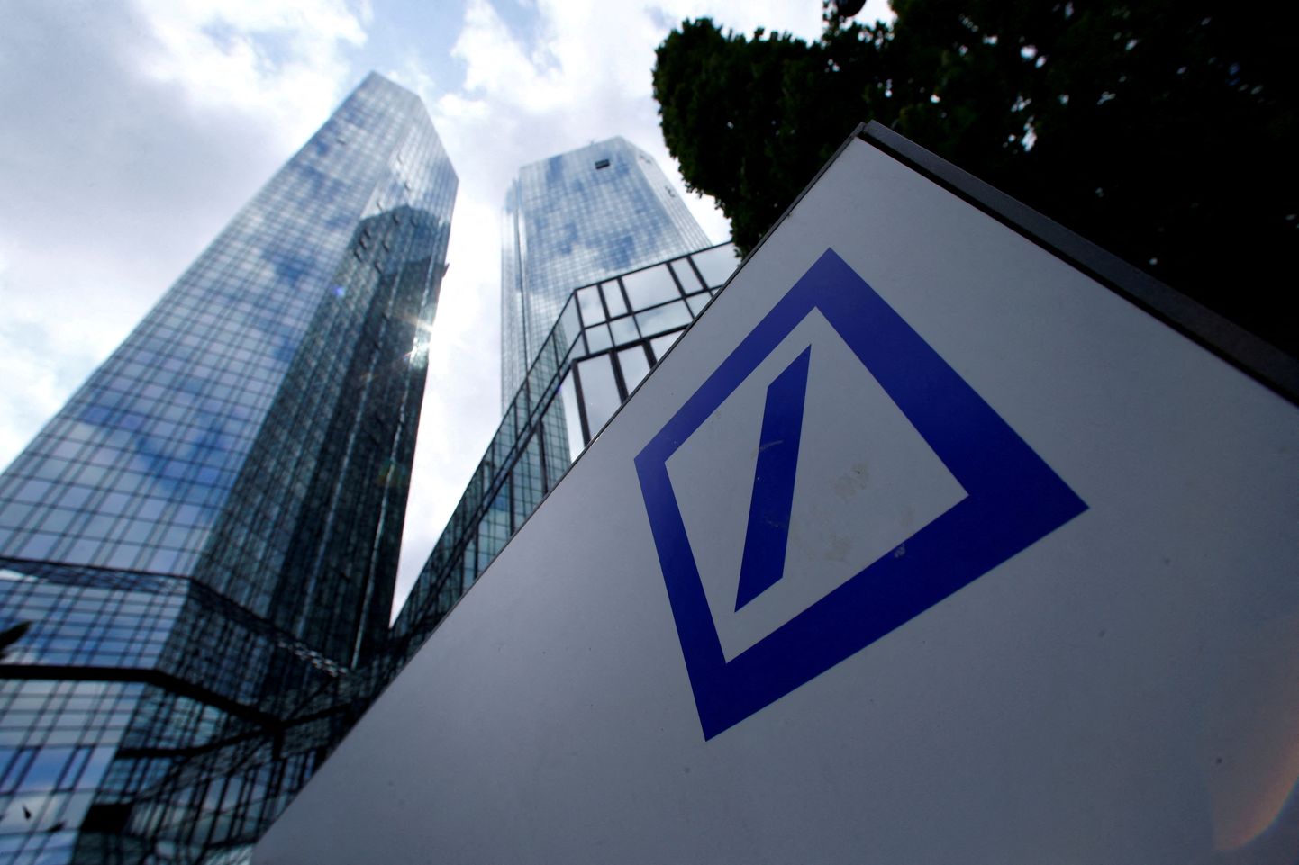 Deutsche Banki peakontor Frankfurtis.