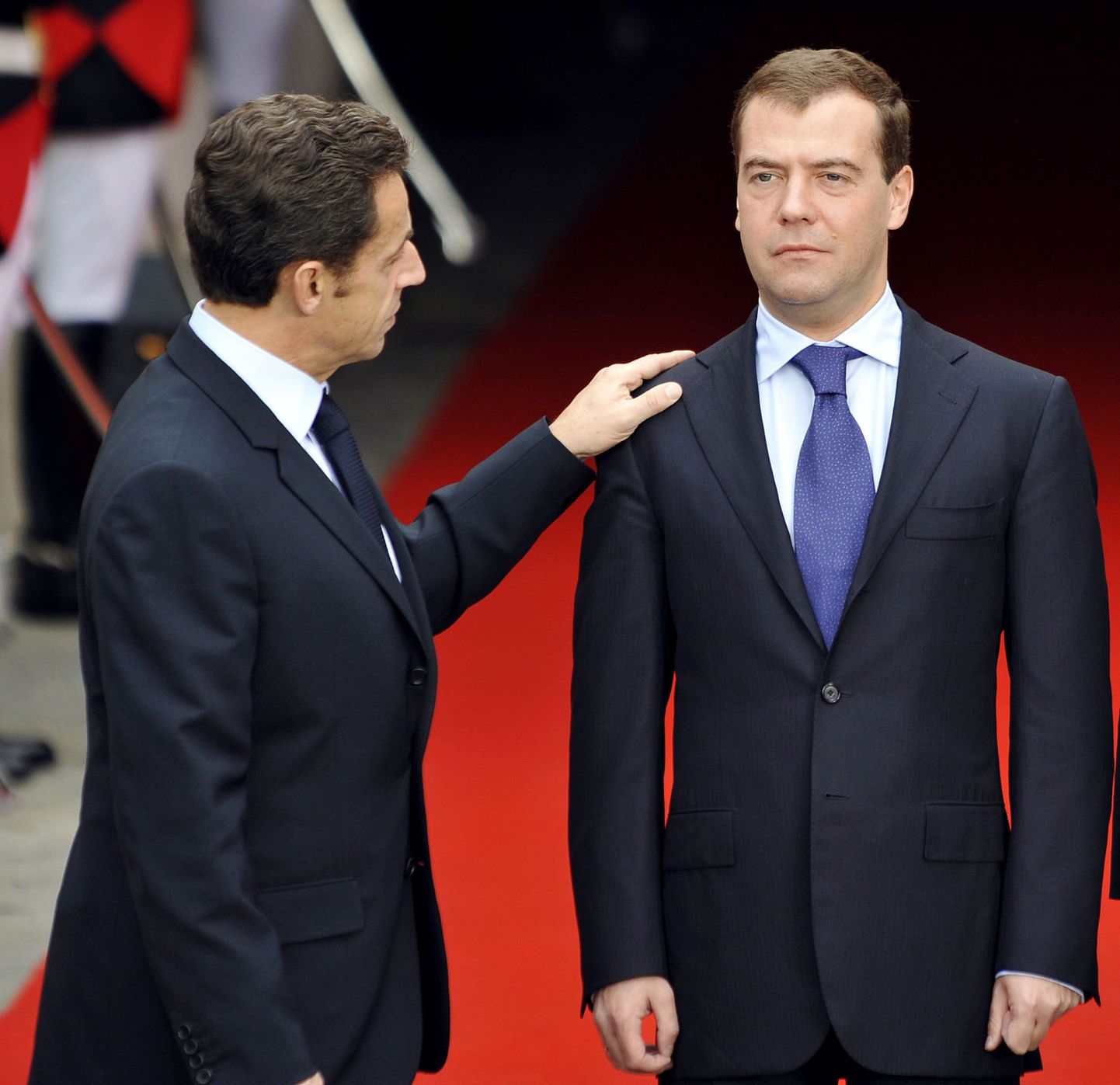 Prantsuse president Nicolas Sarkozy koos oma Vene ametivenna Dmitri Medvedeviga.