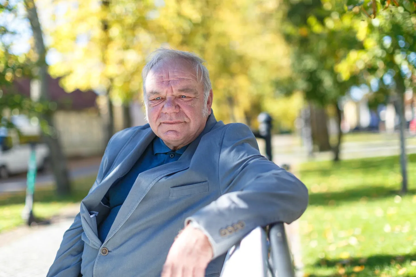 Doktor Egon Johanson on Lõuna-Eesti haigla kirurg, kellel täitunud 45 aastat tööstaaži. Kodukandi kohta jagub tal ainult kiidusõnu: «Võrus on ilus ja Võru inimesed on toredad.»