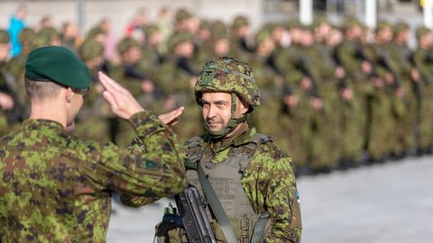 Иностранцев начнут набирать в армию Эстонии и в мирное время