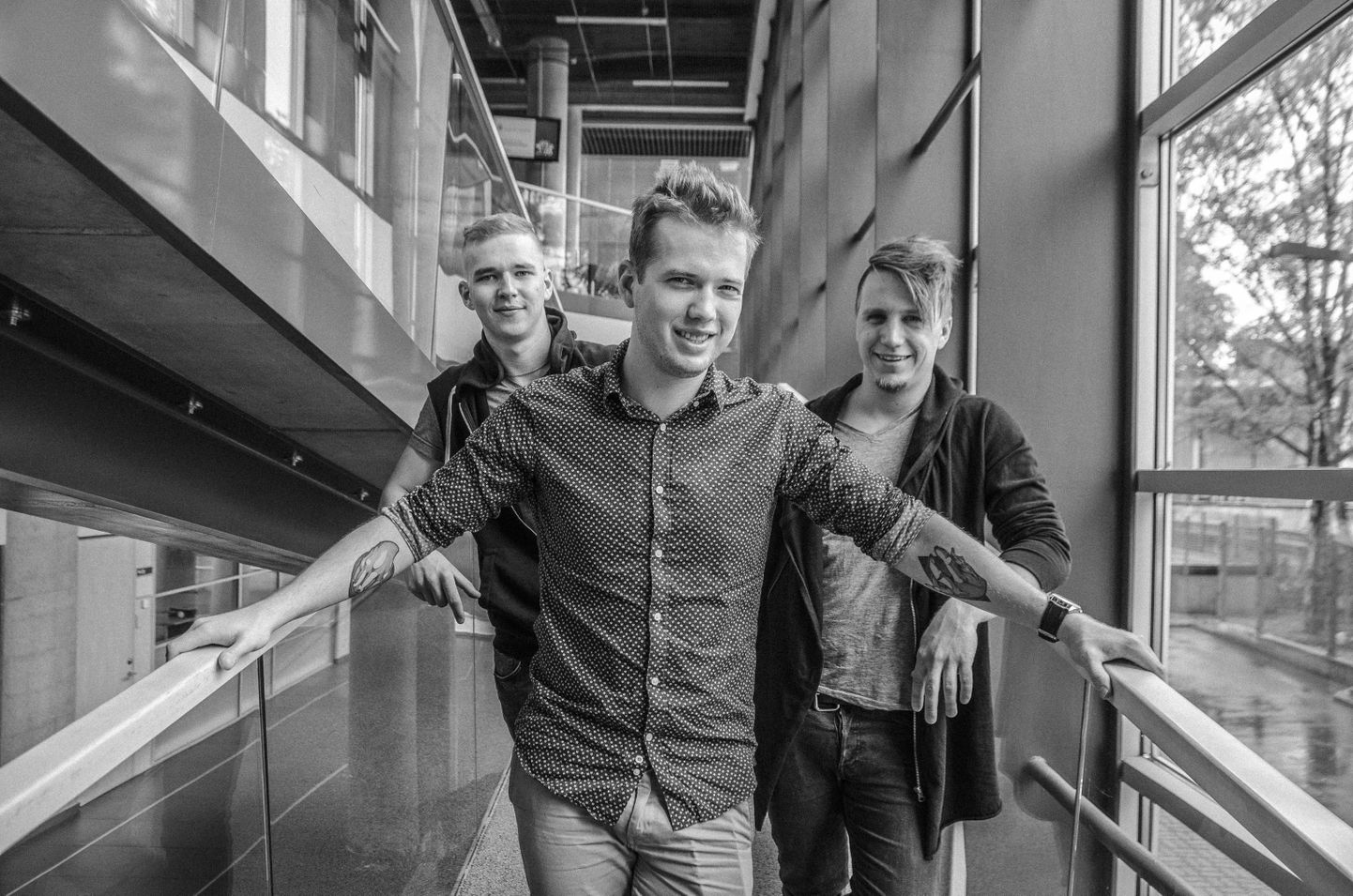 Tallinnast pärit kuum pop/rock trio ELIOT NESS