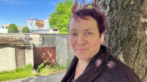 INIMESTEST AEGAMÖÖDA ⟩ Tiina Läänsoo. Äreva südamega, vihata ja vihaga