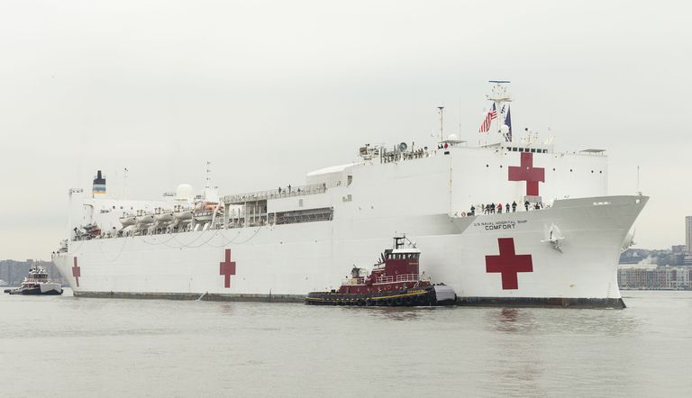USA mereväe haiglalaev USNS Comfort New Yorgis.