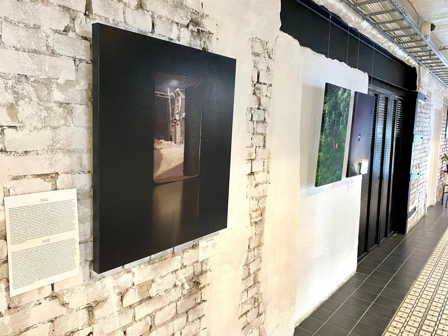 Näitus «Tallinna kaart» Telliskivi Loomelinnaku galeriis.