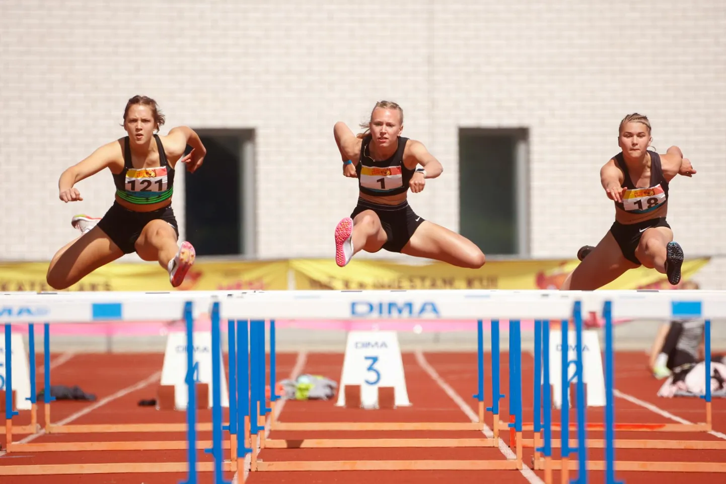Laura Tõemets (nr 1, suvises Rakveres) võitis talvised Lääne-Viru mitmevõistluse meistrivõistlused.