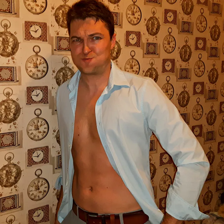 Selle kõhu peal peab suvel olema six-pack.