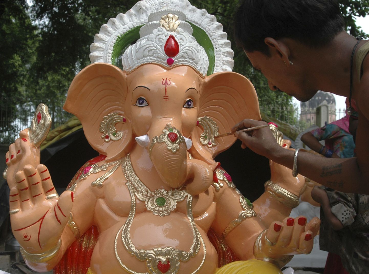 Nepalis sündis kaheksa jäsemega laps. Fotol hindu elevantjumal Ganesh