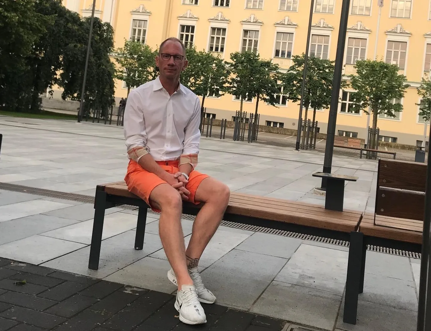 Kui jumal lõi maailma seitsme päevaga, siis Artur Rauhiainen pani selle formaadi kogu krempliga kokku viie päevaga.