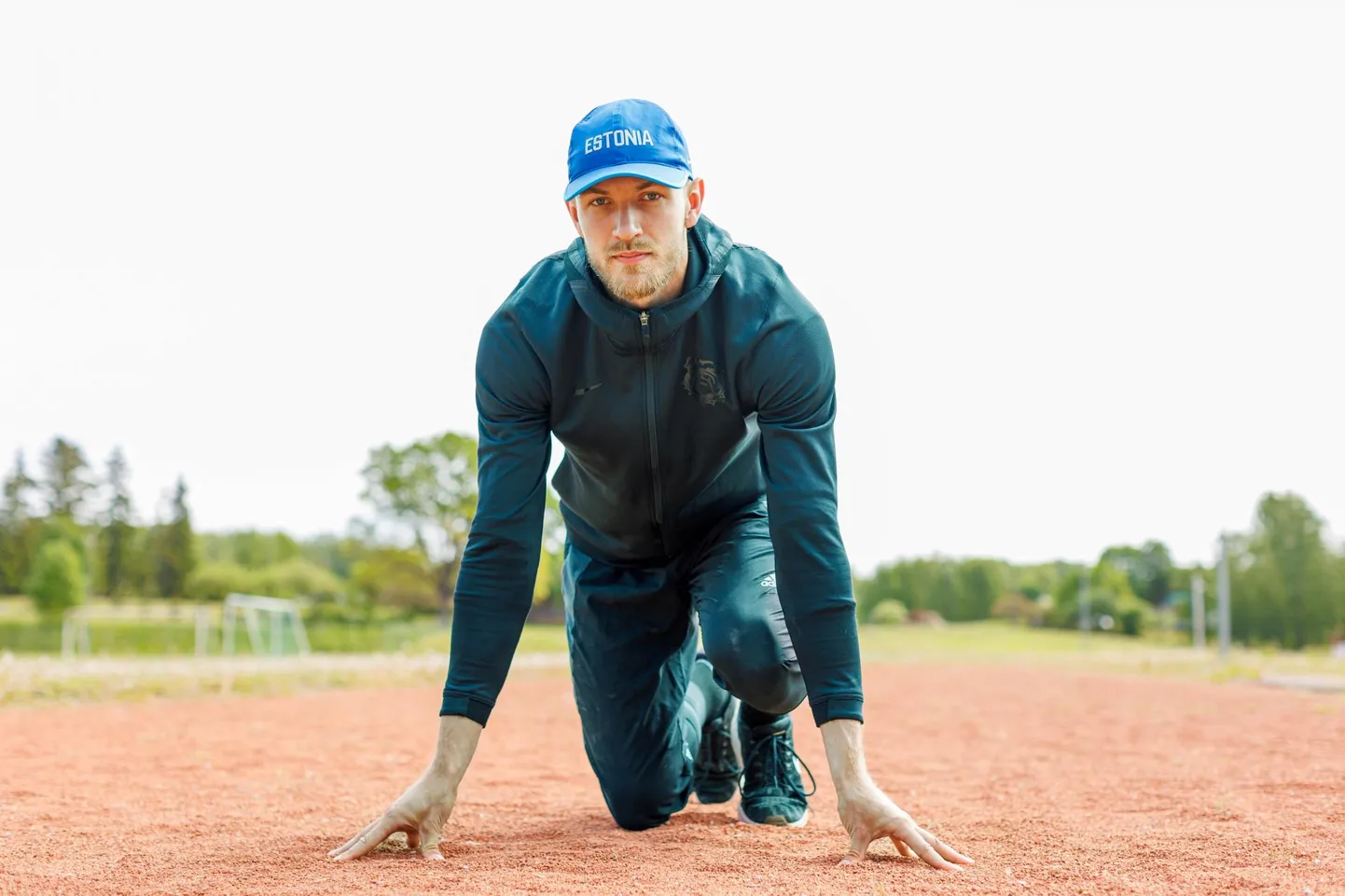Kümnevõistleja Karel Tilga Valgamaal Puka staadionil, kus sai alguse tema sportlaskarjäär.