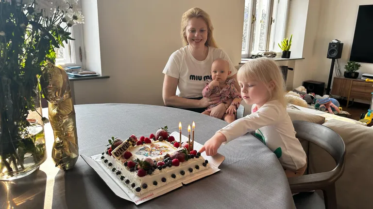 Katrin Lusti tütre sünnipäevahommik.
