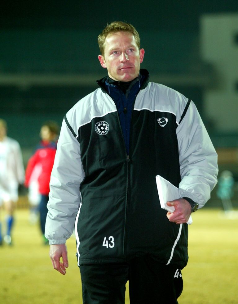 Бывший главный тренер сборной Эстонии по футболу Йелле Гуш.