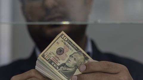 Трамп перегибает с финансовым дерегулированием?