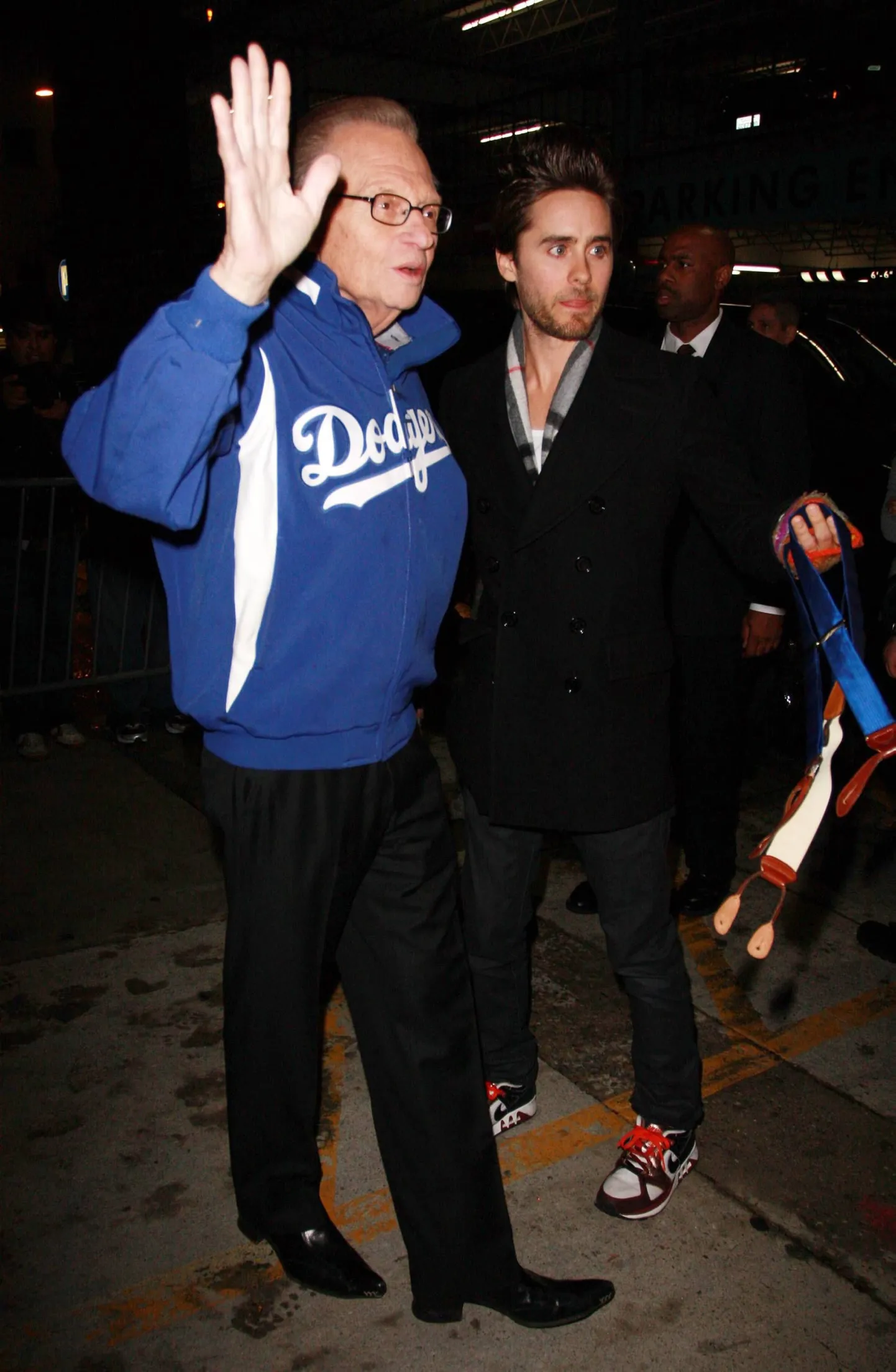 Jared Leto ostis heategevuslikus erisaates Larry Kingi legendaarsed traksid 1000 dollari eest