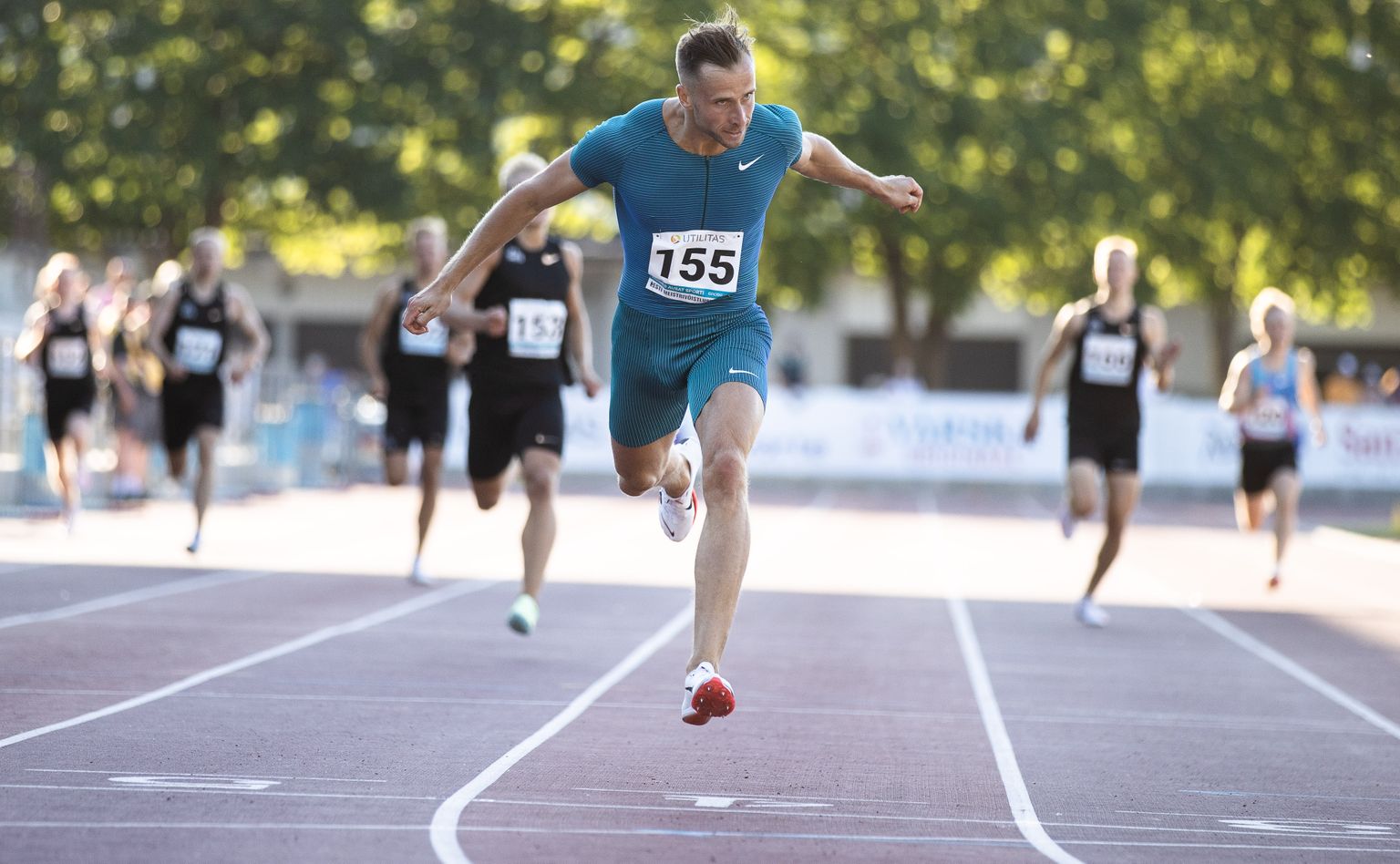 Rasmus Mägi nihutas 400 meetri jooksu Eesti rekordi 45,35 peale.