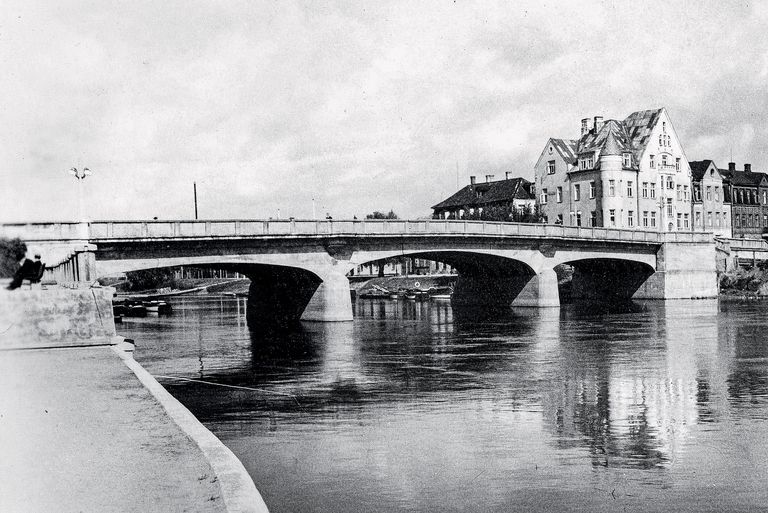 Мост Свободы в Тарту.