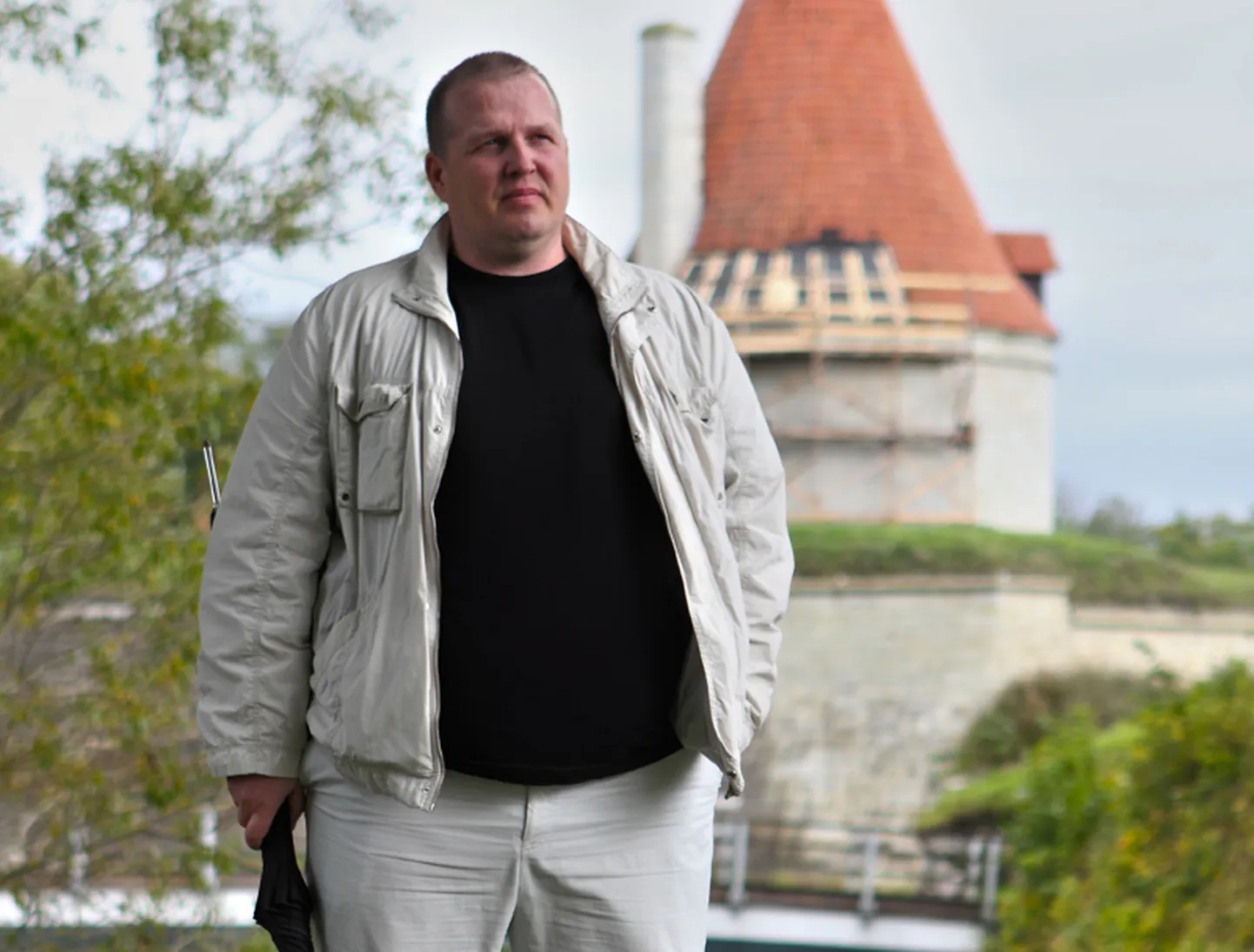 UUS KUNNAR: Vanad elukombed ja seiklused on seljataha jäetud. Foto: Sander Ilvest