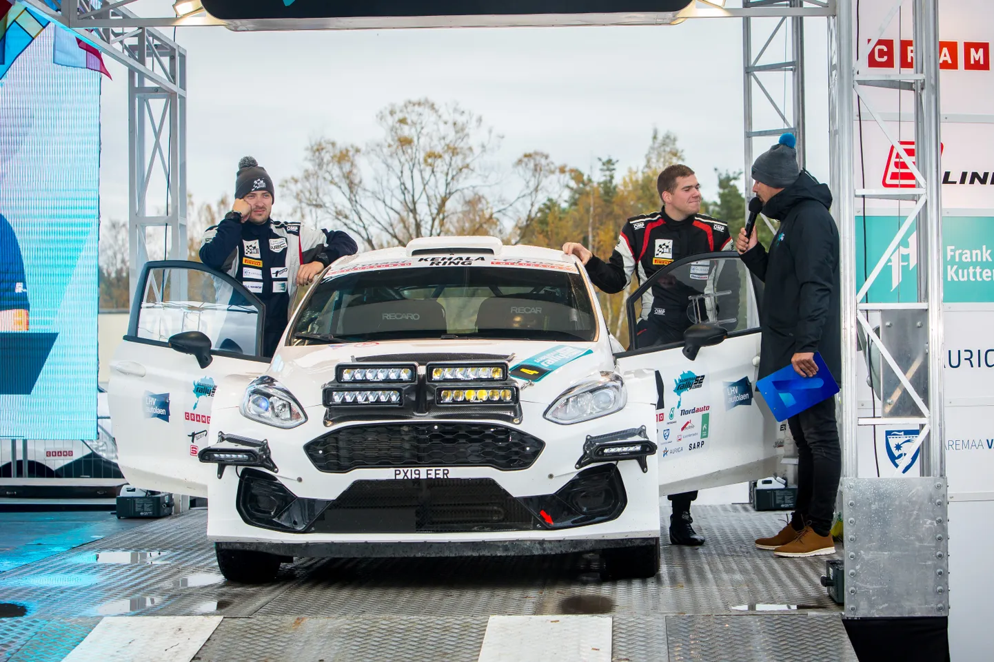 MEENUTUS EELMISEST AASTAST: Eelmisel Saaremaa rallil tõid Ken Torn ja Kauri Pannas tavapärase Ford Fiesta R2 asemel starti R5e. Kahjuks finišisse 
mehed ei jõudnud.