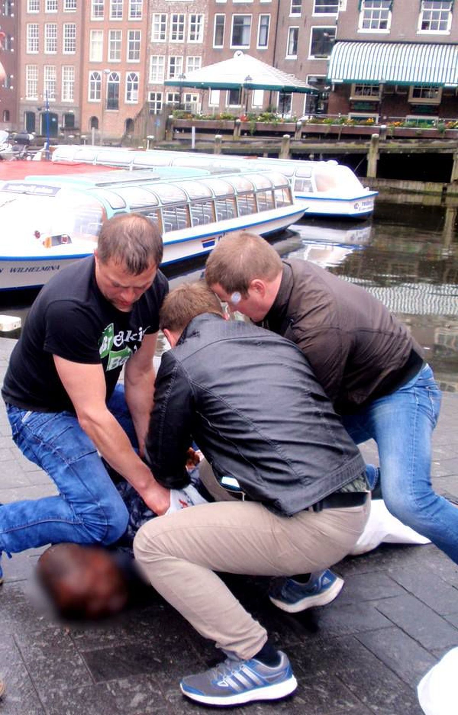 Eesti politseinikud pidasid Amsterdamis röövli kinni