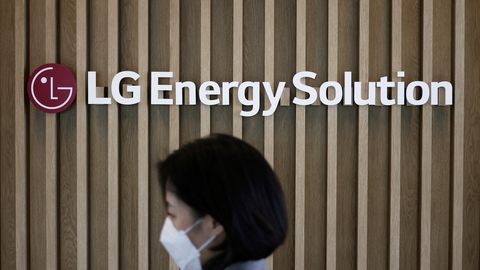 Tesla akutootja LG Energy Solution tegi ülivõimsa börsidebüüdi