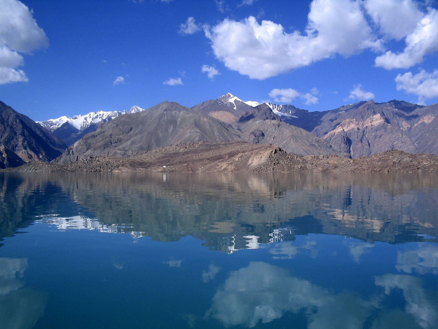 Tadžikistani Sarezi järv