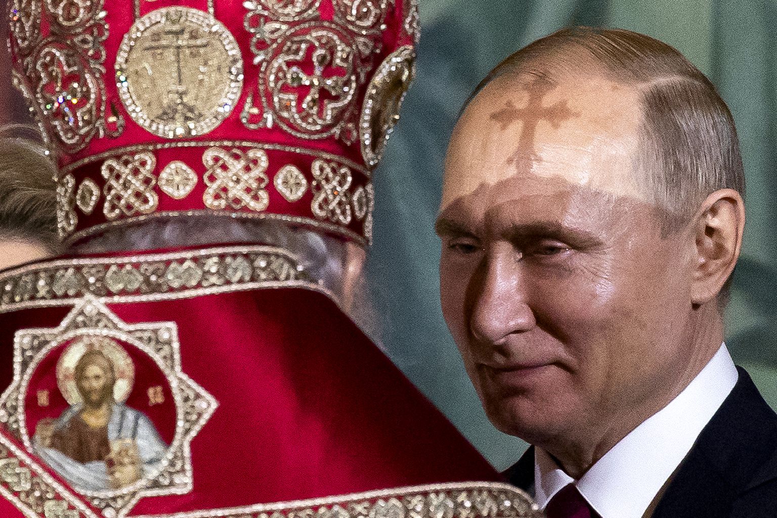 Moskva patriarh Kirill (vasakul) ja Vene president Vladimir Putin (paremal). Foto on illustratiivne.