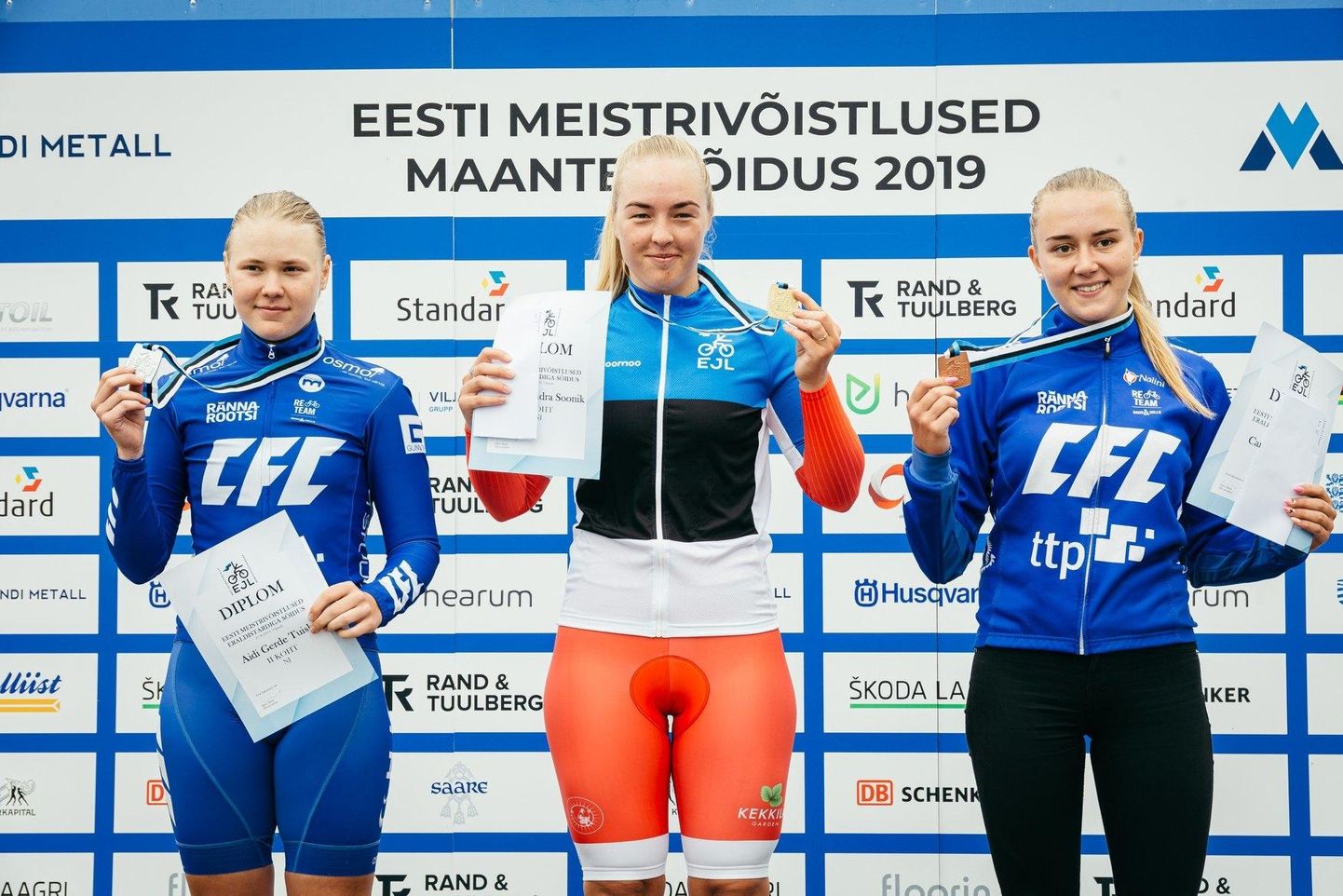 Viljandi rattasportlased Henri Treimuth ja Kristel Sandra Soonik (pildil) tulid Eesti meistrivõistlustel omas arvestuses esimeseks.