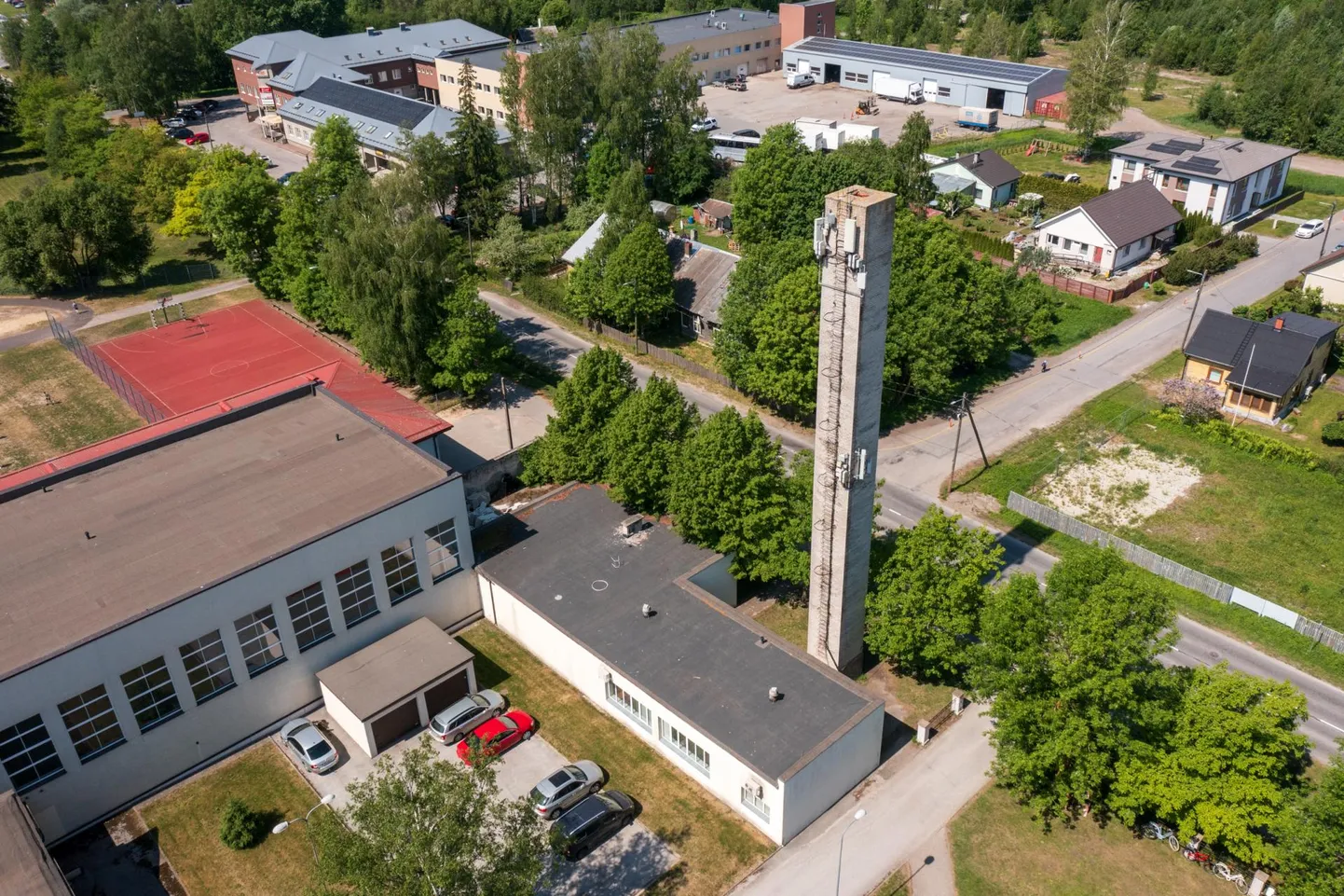 Linn andis Pärnus Lille 1b asuva endise katlamaja sprordiklubile TuPo tasuta kasutada raskejõustikutrennide tarvis, kuid avastas nüüd, et hoonet ei kasutata sihipäraselt, ja otsustas selle tagasi võtta.