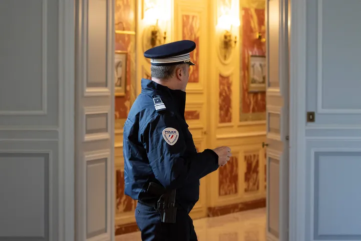 Portsmouthi jalgpalliklubi venelasest eksomanik vahistati Prantsusmaal