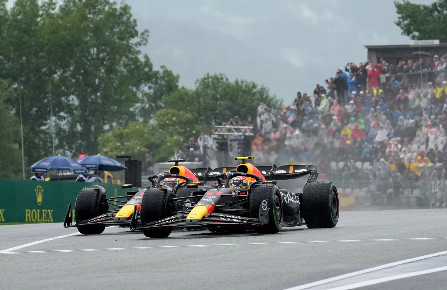 Max Verstappen ja Sergio Perez
