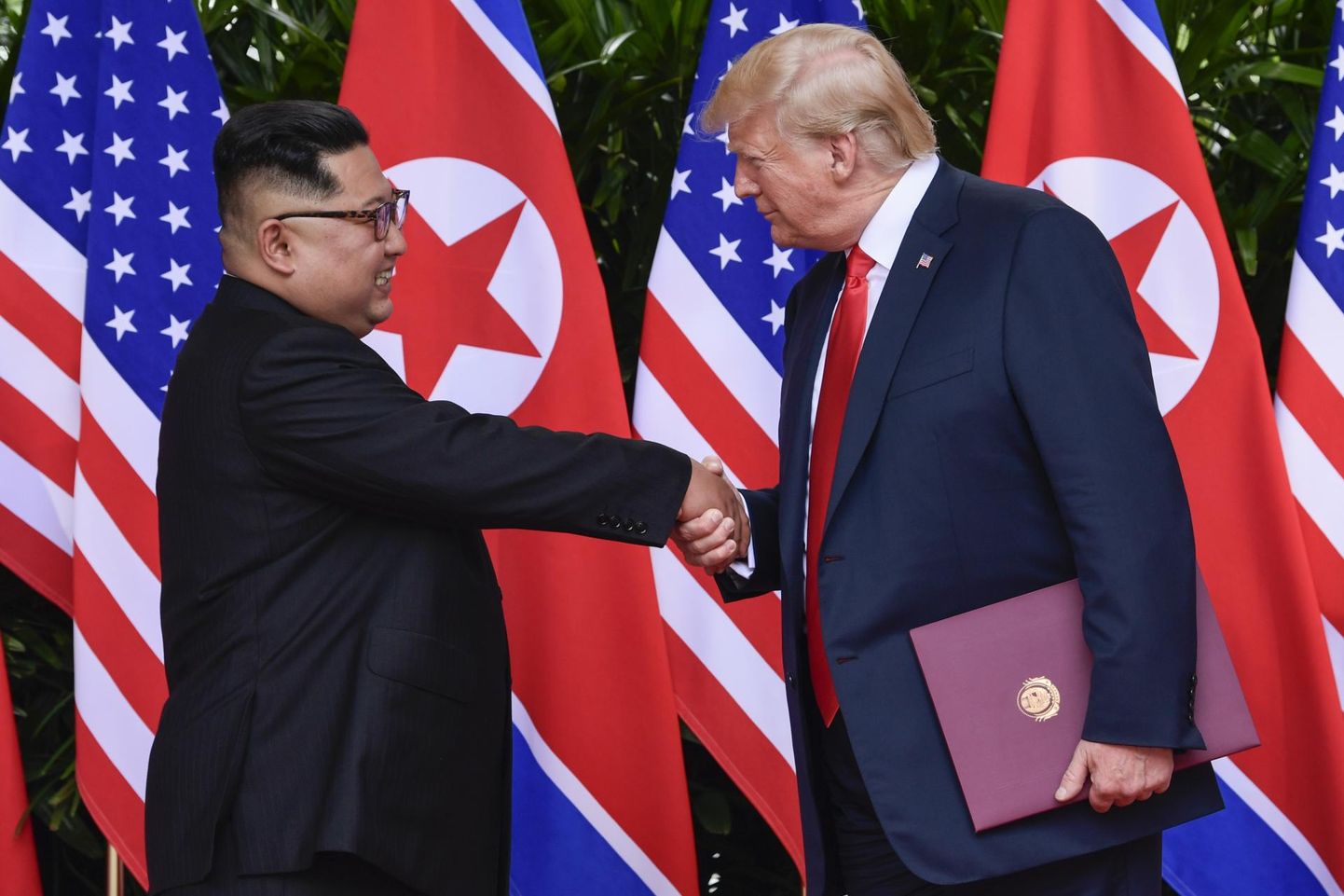Singapuri tippkohtumine andis Põhja-Korea liidrile Kim Jong-unile võimaluse näidata end Ameerika Ühendriikide riigipea Donald Trumpiga võrdväärse juhina.