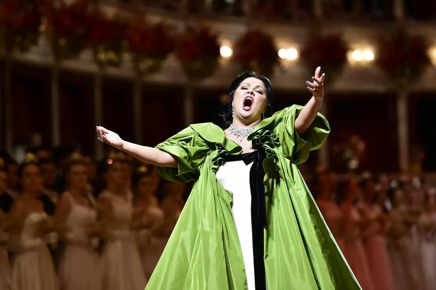 Krievu operas zvaigzne Anna Ņetrebko