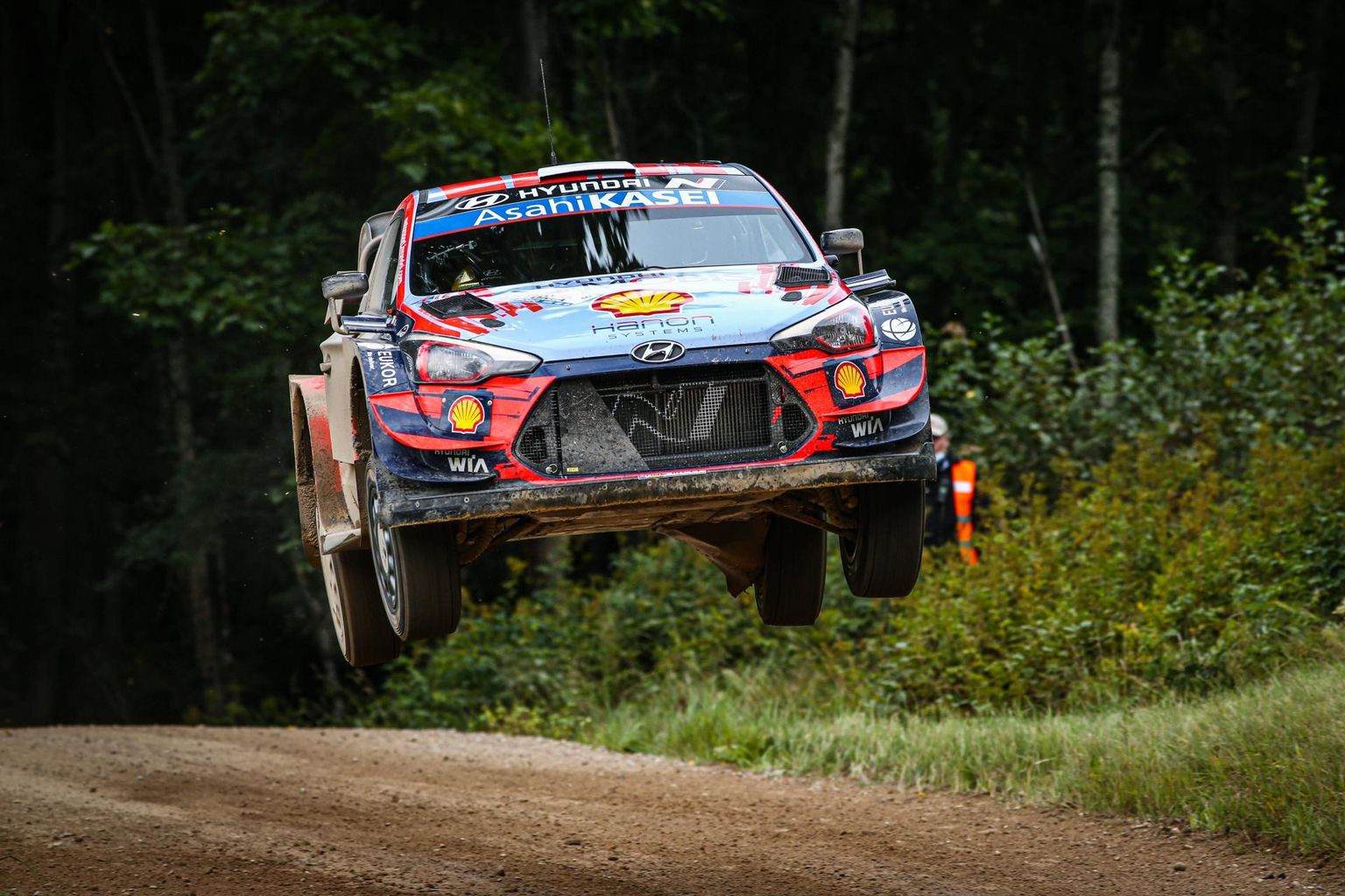 Ott Tänak on Hyundaiga noppinud kaks esikohta. Neist esimese saavutas ta eelmisel aastal kodusel MM-etapil Rally Estonial.