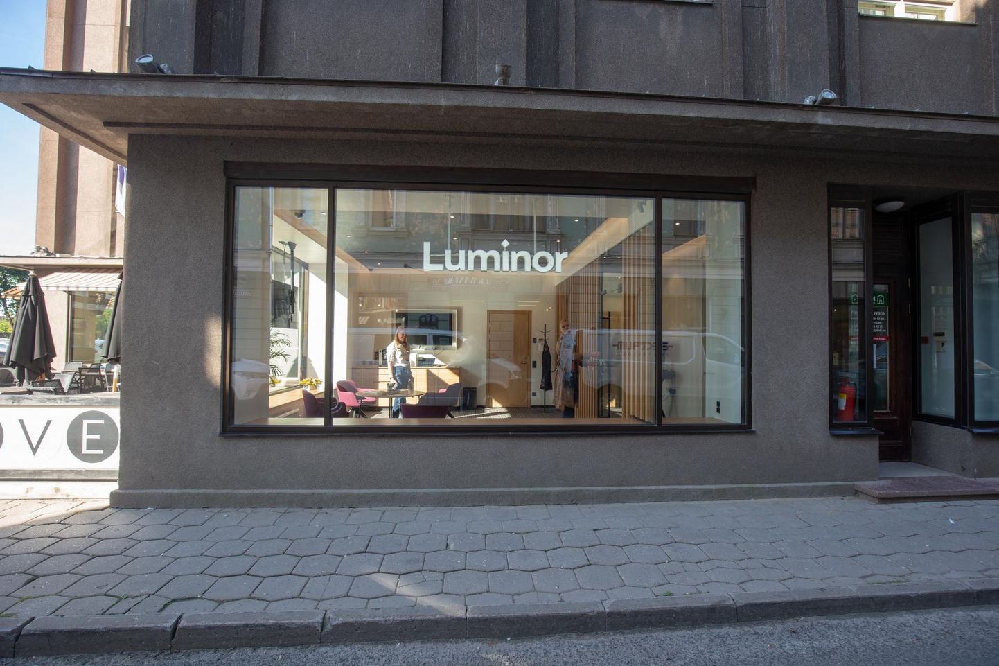 Selline näeb välja Luminori uus iseteeninduskontor Lossi tänaval.