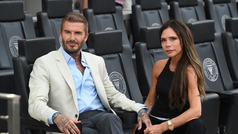 Oodatud raamat paljastab tõe Beckhamitest: nende abielu on õnnetu ärisuhe