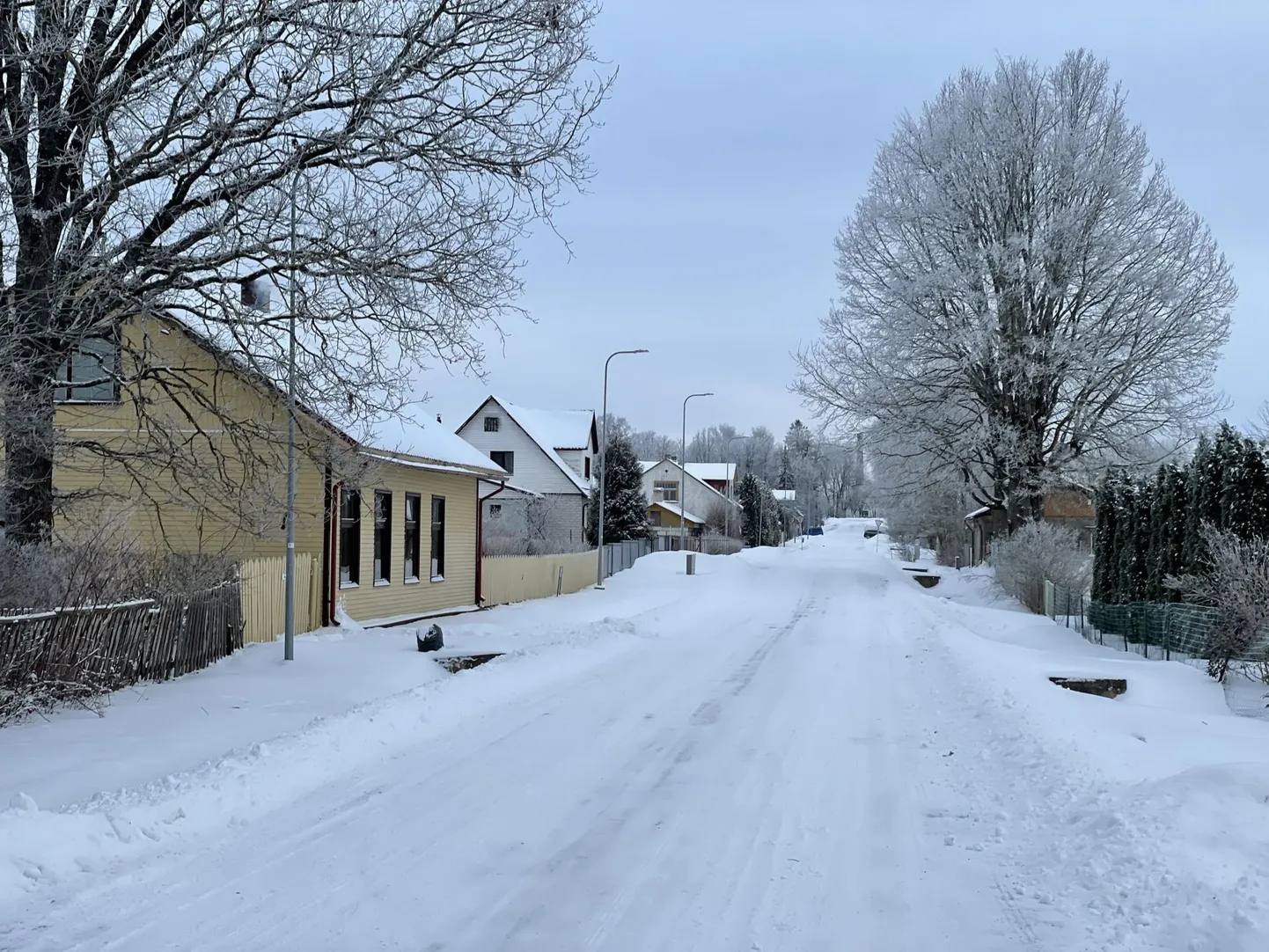 Valgas asuvat eramajade piirkonda tabas mitu elektrikatkestust.