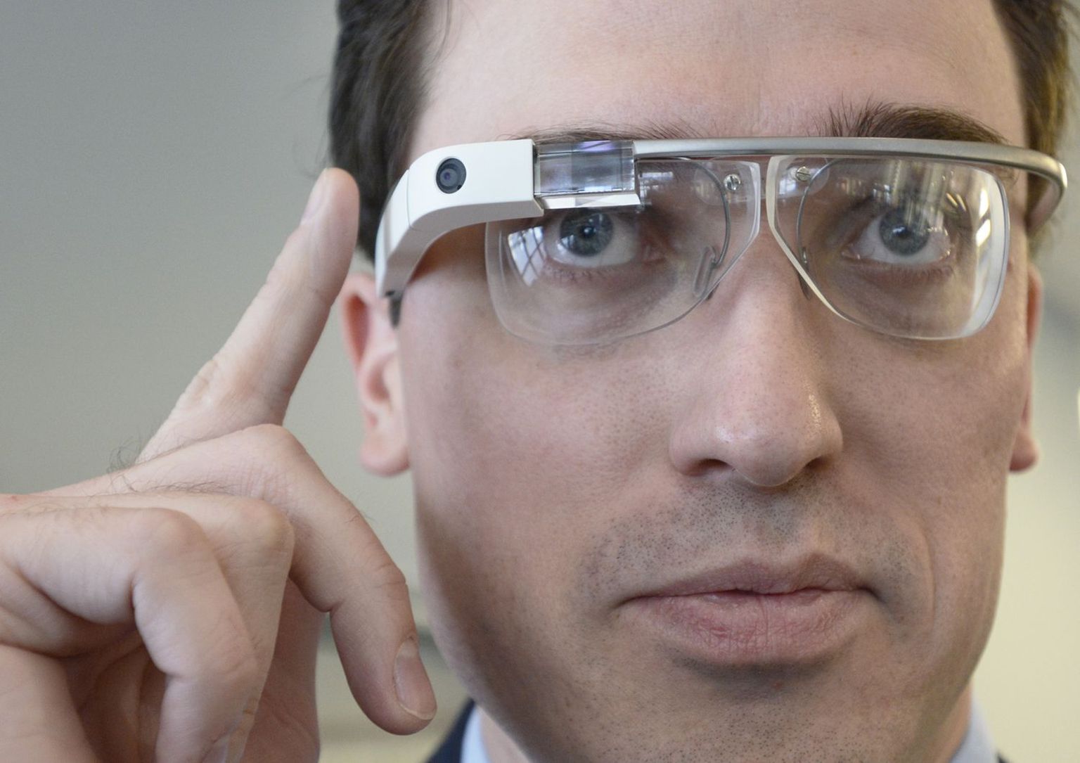 Eesti meditsiinieksperdid panid ette, et tulevikus võiks arst ju patsiendi terviselooga tutvuda Google´i prillide abil?