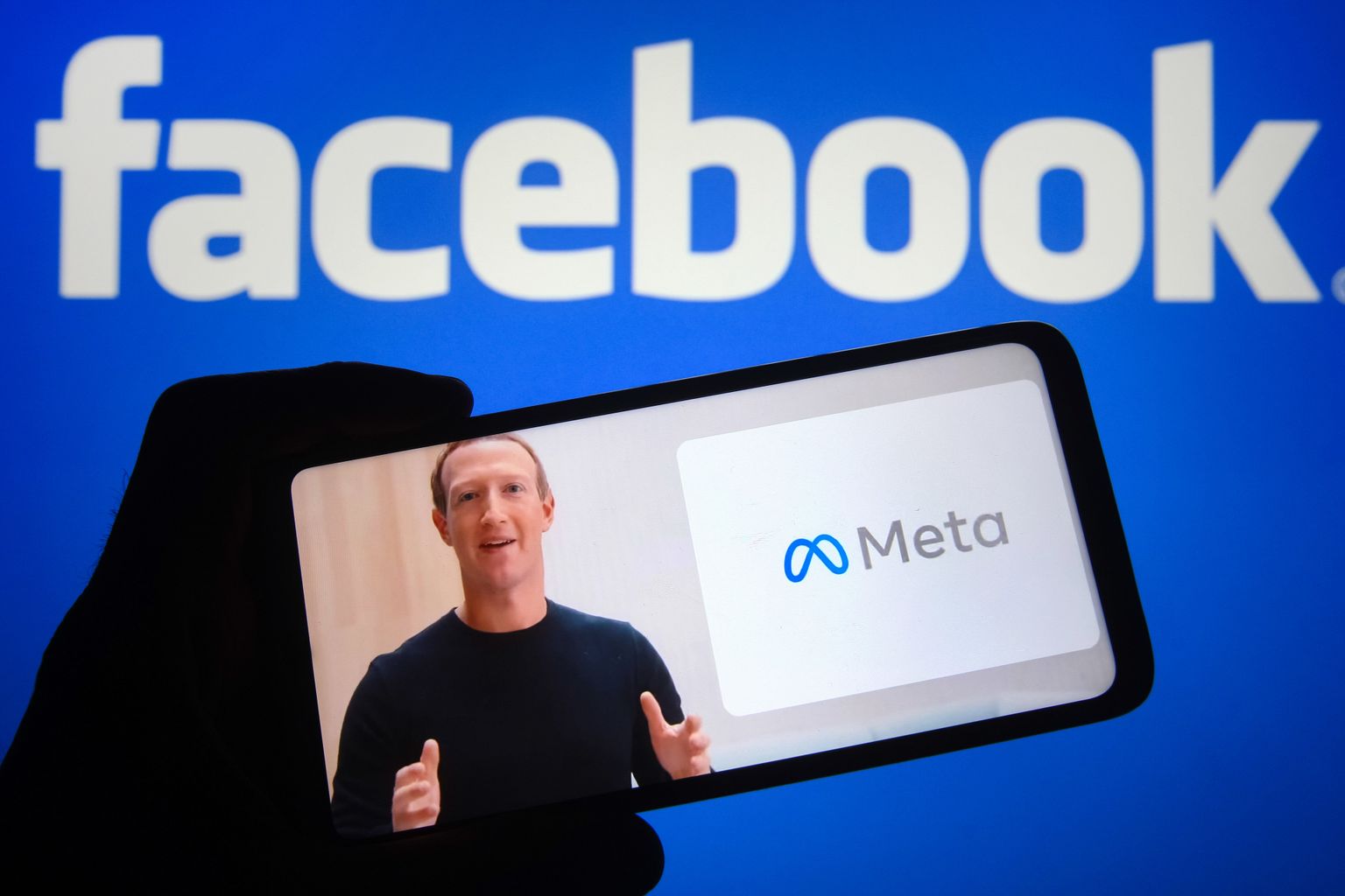 Facebooki asutaja ja tegevjuht Mark Zuckerberg 28. oktoobril teatamas, et Facebook Inc hakkab kandma nime Meta