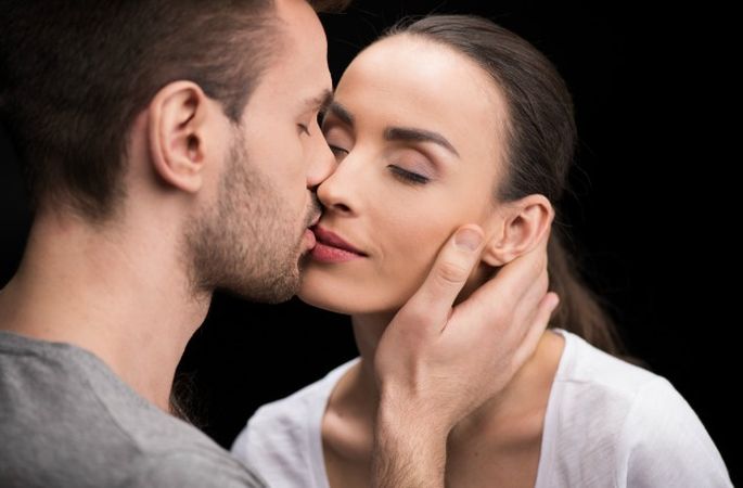Что делать, если партнер не хочет секса: 7 шагов