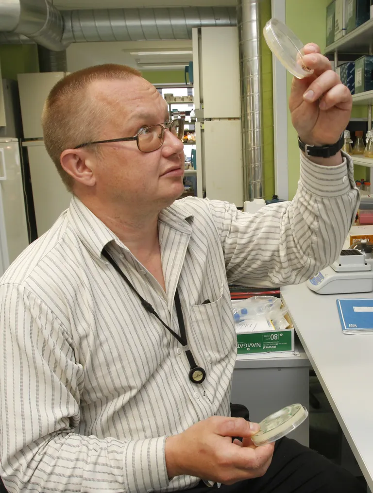 Professor Tanel Tenson
