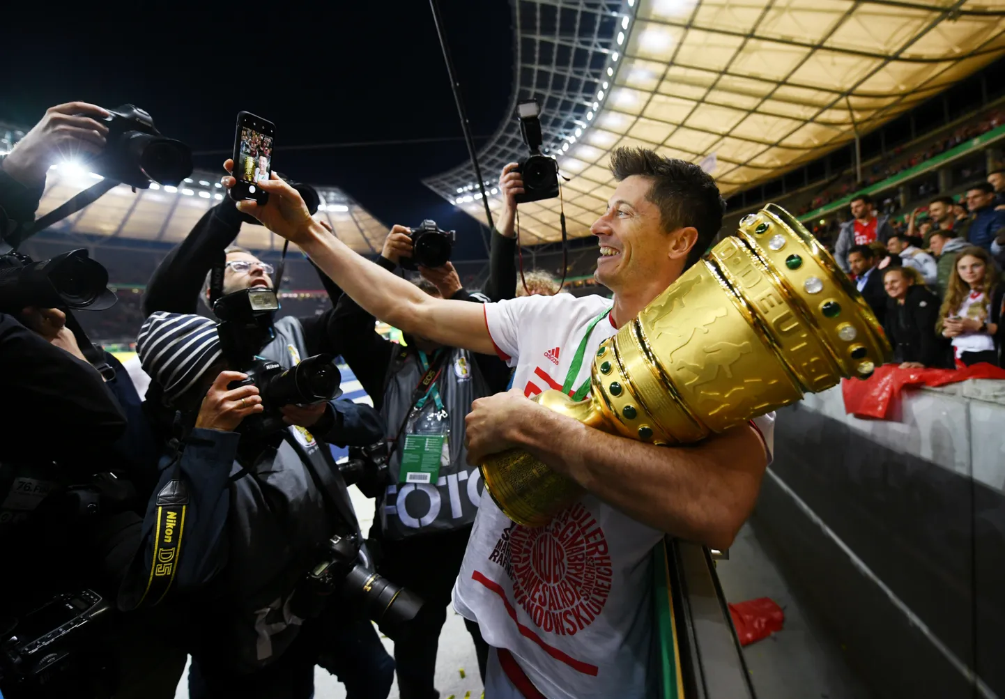 Robert Lewandowski Saksamaa karikaga.