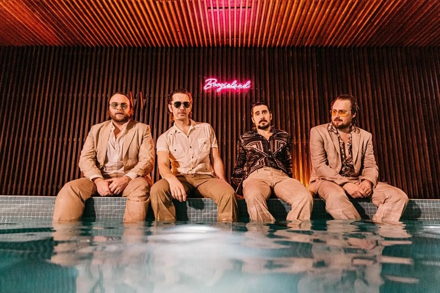 Elephants from Neptune&#39;i album "Boogieland" on nüüd väljas.
