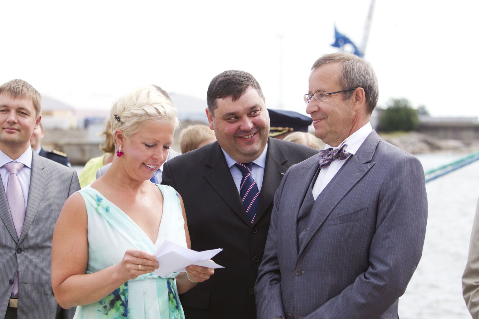 Presidendi kantselei siseosakonna juhataja  Erki Holmberg Evelin Ilvese ja president Toomas Hendrik Ilvesega.