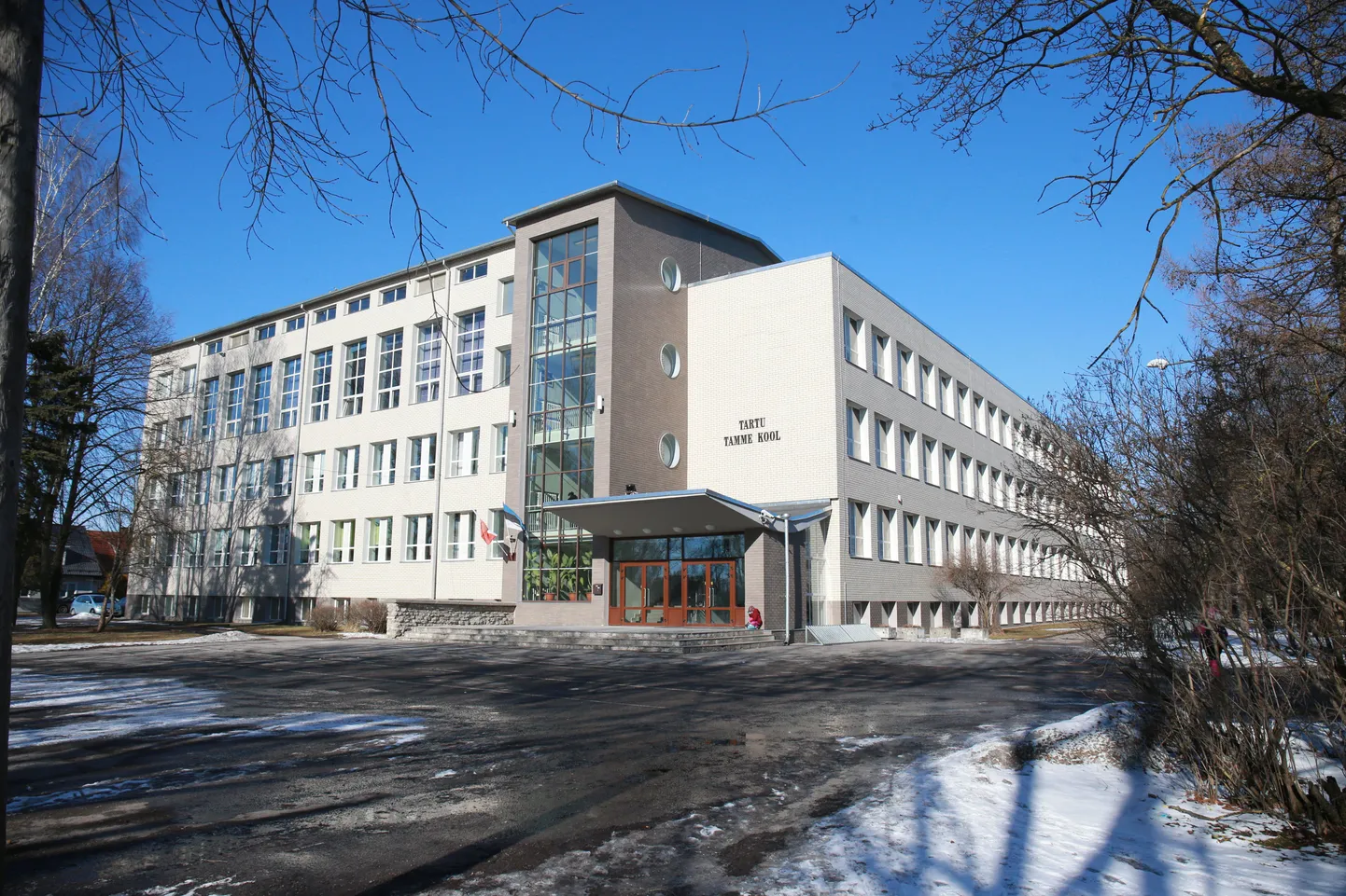 Tamme kooli sel aastal osaliselt rekonstrueeritakse, kuid ruumipuudust see ei leevenda.