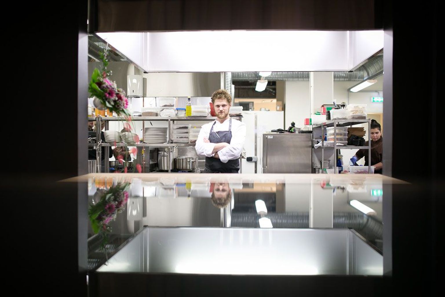 Läikivad valdused: Herkki Ruubel on ammutanud Pärnu Hedon spaa restorani Raimond nelja sektsiooniga köögi kujundamiseks ideid välismaal nähtust-kogetust.