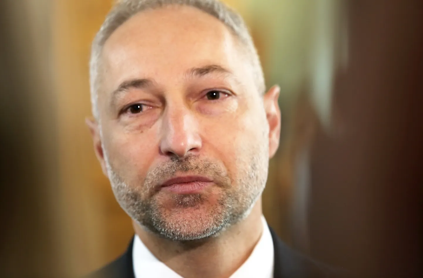 Tieslietu ministrs Jānis Bordāns atbild uz žurnālistu jautājumiem pirms Ministru kabineta sēdes.